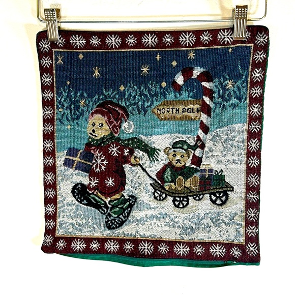 Vintage Christmas Scenes Tapestry Set Of 3 Pillow Covers With Concealed Zippers - Picture 1 of 15